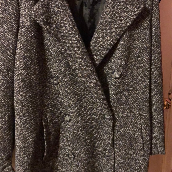 Coat - Picture 3 of 5